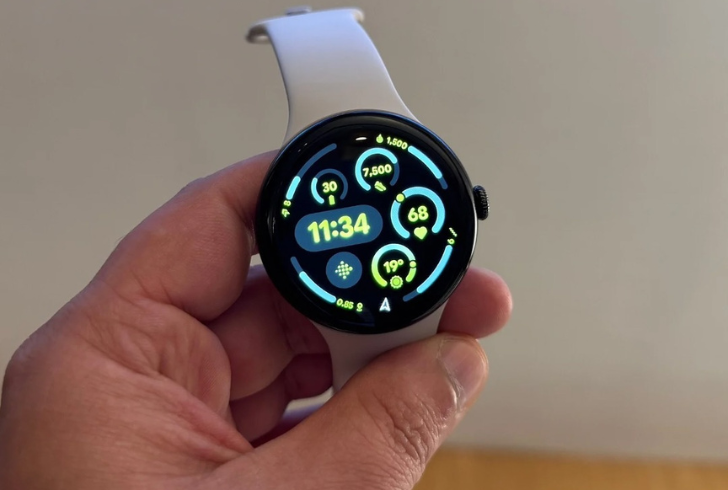 Pixel watch 3 with fitness and health feature